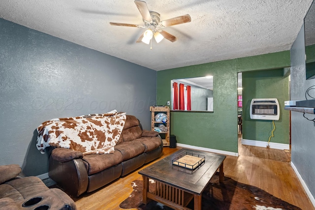 405 Dysart St, Claude, TX 79019 - photo 2