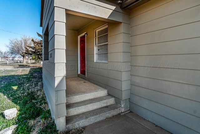 view of property entrance