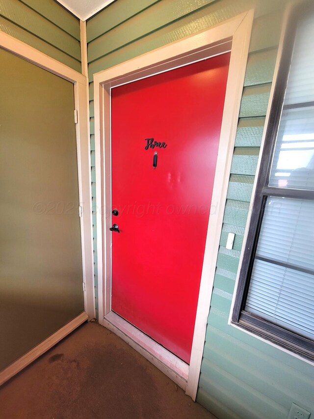 1312 Coffee St, Pampa, TX 79065 - view of doorway to property