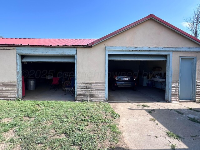 310 Ave L, Sunray, TX 79086 - photo 26