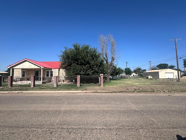 310 Ave L, Sunray, TX 79086 - photo 2
