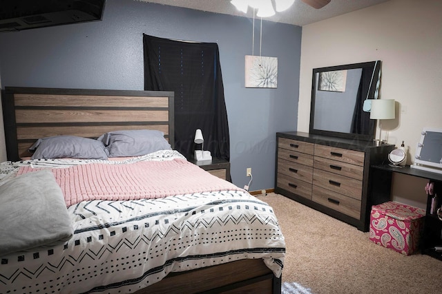bedroom featuring carpet floors