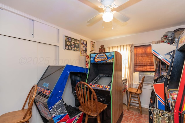 1960 S Highland St, Amarillo, TX 79103 - bedroom featuring a ceiling fan