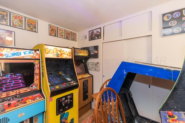 1960 S Highland St, Amarillo, TX 79103 - view of rec room