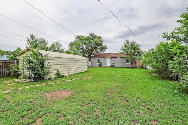 4112 S Tyler St, Amarillo, TX 79110 - view of yard with an outdoor structure