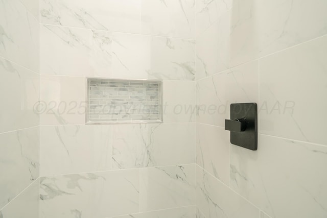 2909 Daytona Ave, Amarillo, TX 79118 - bathroom view of tiled shower