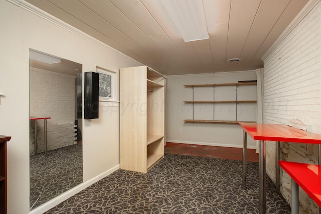 1510 Crockett St, Amarillo, TX 79102 - view of spacious closet