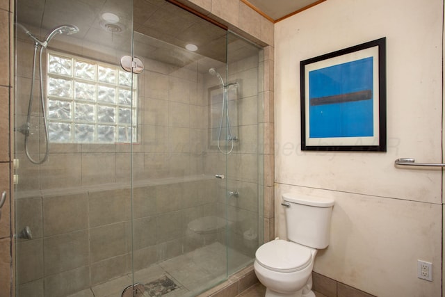 1510 Crockett St, Amarillo, TX 79102 - bathroom featuring toilet and a shower stall