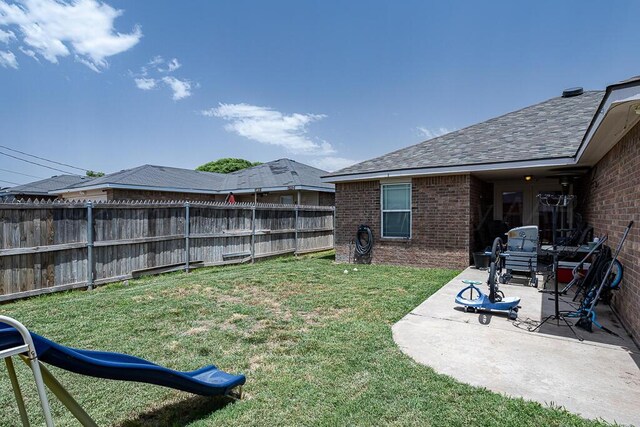 4808 Mammoth Ln, Amarillo, TX 79110 - view of yard featuring a patio area
