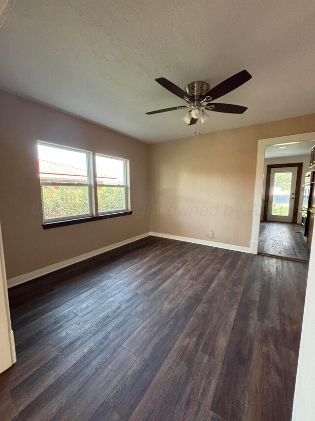 214 E Wichita St, Miami, TX 79059 - photo 6