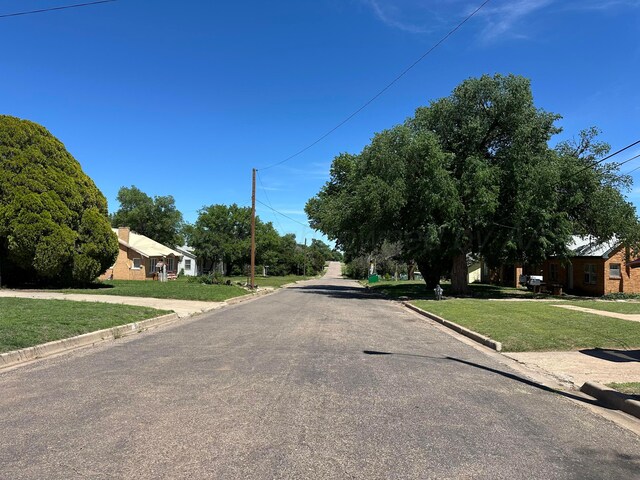 424 E 2nd St, Shamrock, TX 79079 - photo 17