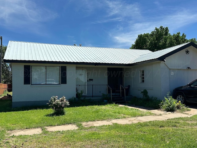 424 E 2nd St, Shamrock, TX 79079 - photo 2