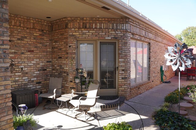 5105 Olsen Cir, Amarillo, TX 79106 - view of patio / terrace
