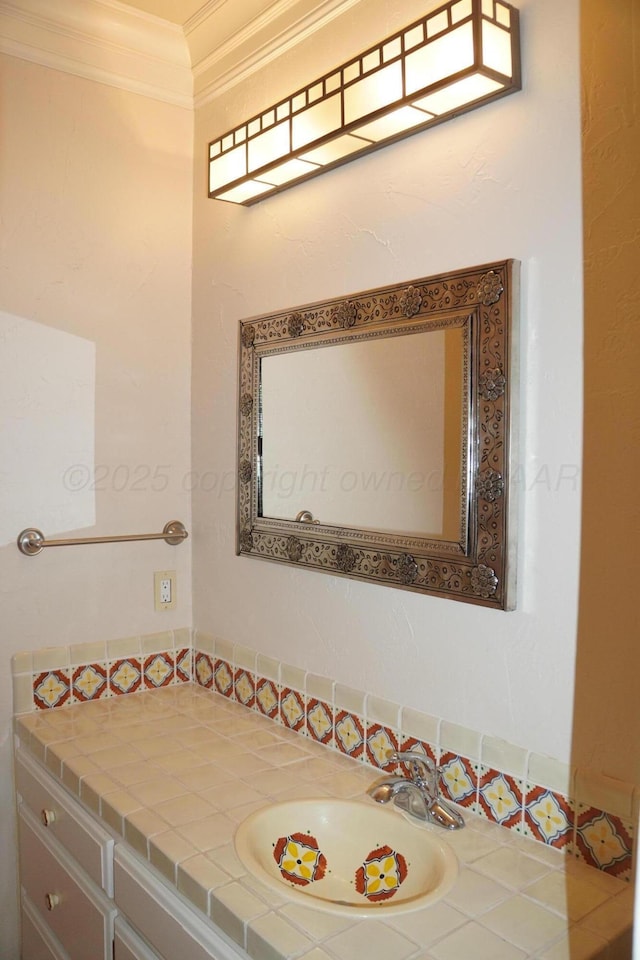 5105 Olsen Cir, Amarillo, TX 79106 - bathroom with vanity and crown molding