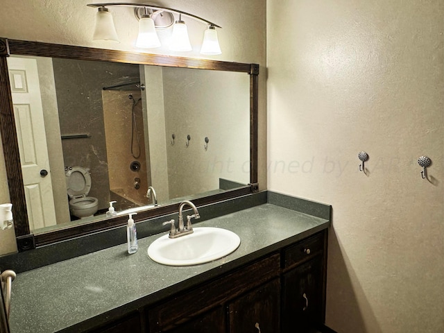 full bathroom featuring vanity, toilet, and shower / bath combination