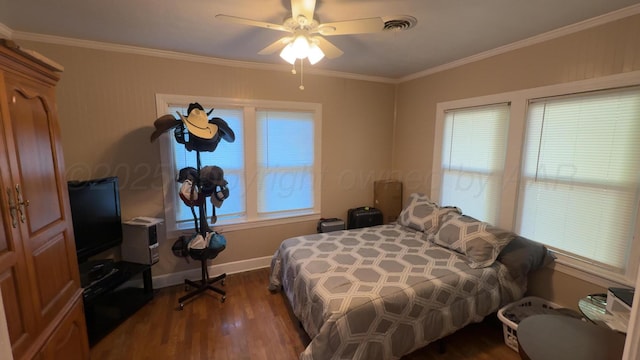 815 Conlen Ave, Dalhart, TX 79022 - photo 2