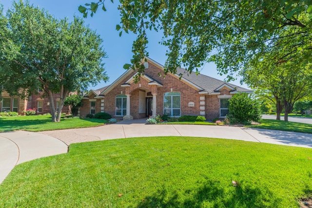 6910 Logan Pl, Amarillo, TX 79119 - photo 1