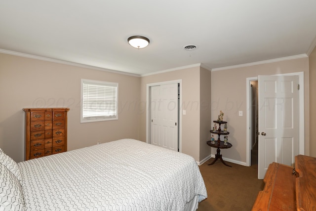 carpeted bedroom featuring a closet and ornamental molding