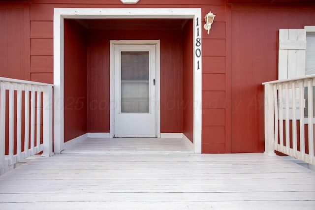 view of exterior entry