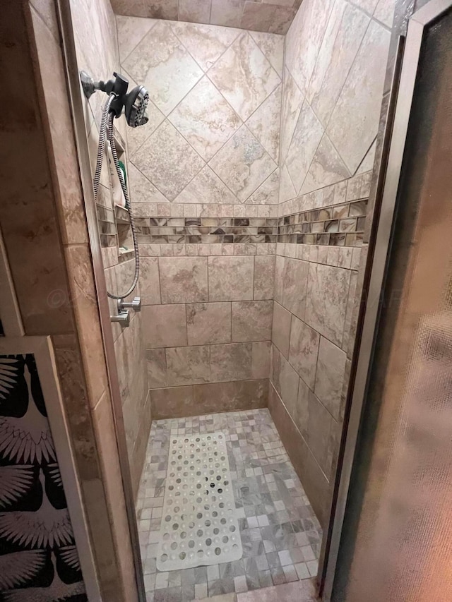 1400 16th St, Hereford, TX 79045 - full bathroom featuring a shower stall
