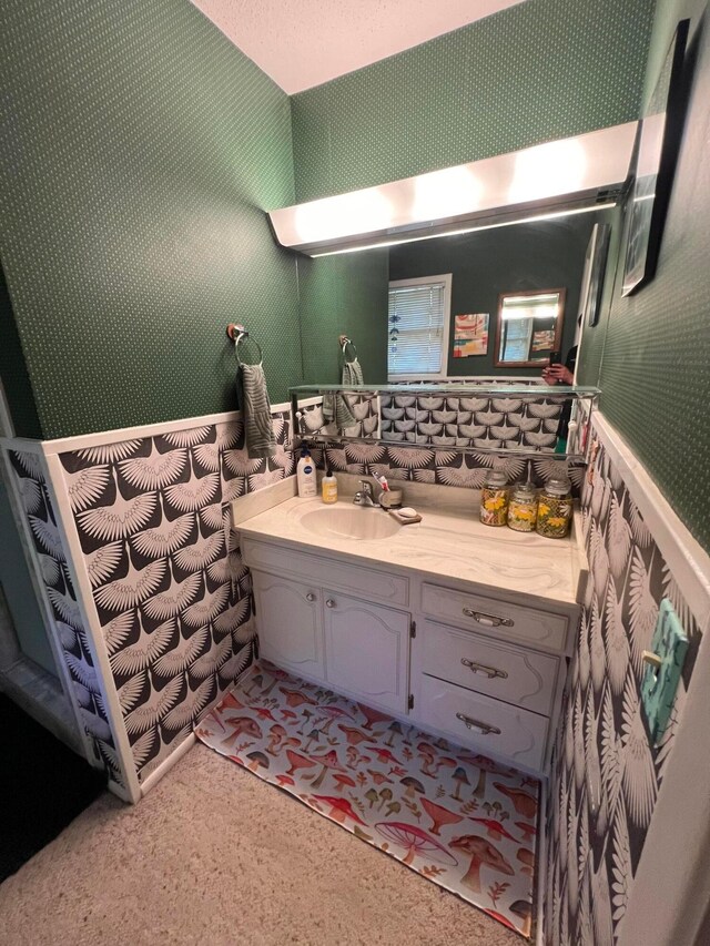 1400 16th St, Hereford, TX 79045 - bathroom featuring vanity and wallpapered walls