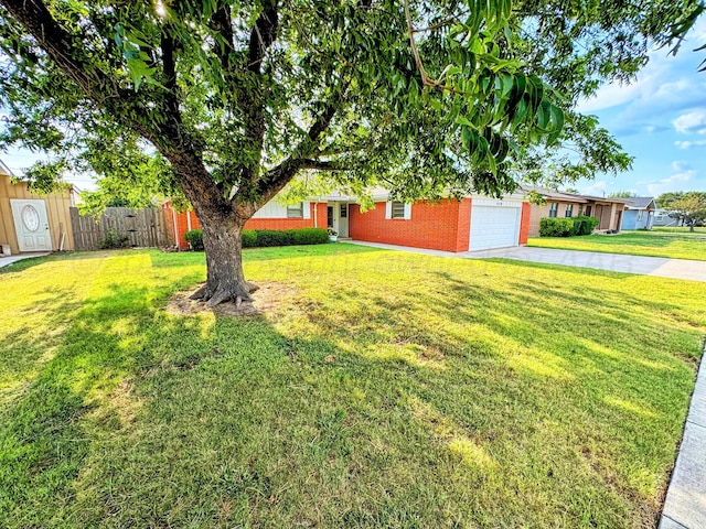 1110 Michigan St, Perryton, TX 79070 - photo 2
