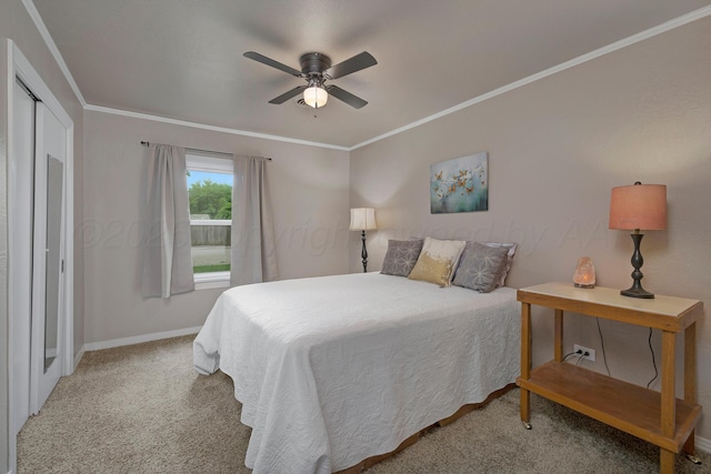 1805 Broadmoor St, Amarillo, TX 79106 - bedroom with carpet floors, ornamental molding, and a ceiling fan
