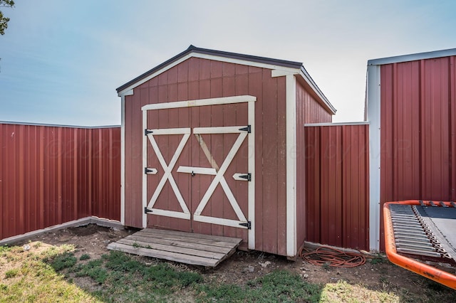 view of outdoor structure