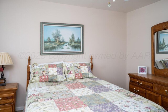 3406 Meadow Dr, Amarillo, TX 79109 - view of bedroom
