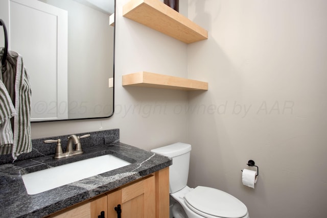 5609 Hollow Landing Ave, Amarillo, TX 79118 - half bath featuring toilet and vanity