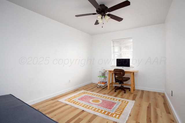 4818 SE 33rd Ave, Amarillo, TX 79103 - office area with wood finished floors and a ceiling fan