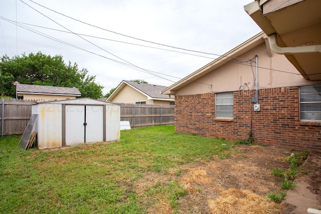 4818 SE 33rd Ave, Amarillo, TX 79103 - fenced backyard with a storage shed