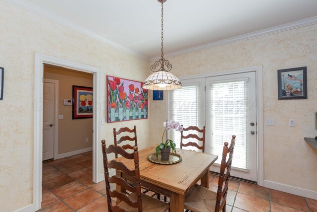 6504 Bayberry Ln, Amarillo, TX 79124 - dining area with healthy amount of natural light, baseboards, ornamental molding, and light tile patterned floors