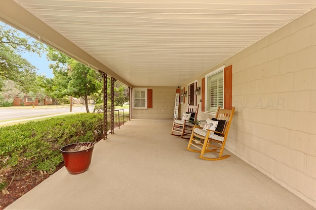 view of patio featuring covered porch