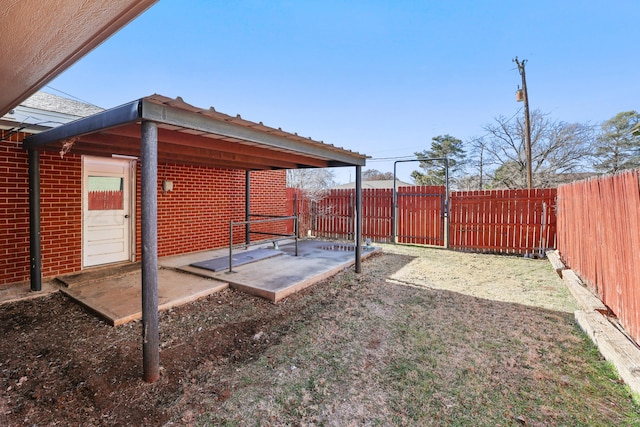 view of yard with a patio