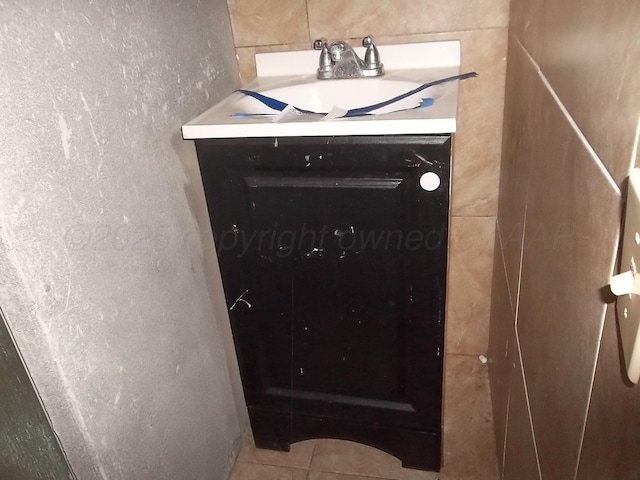 room details featuring a sink