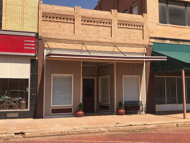 139 N Main St, Childress, TX 79201 - photo 1