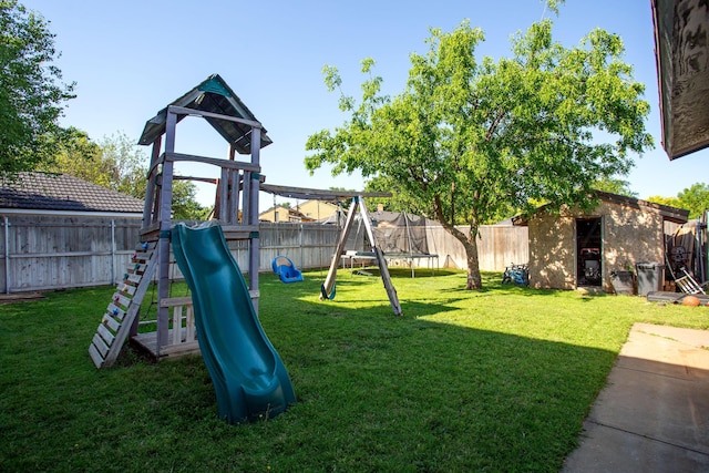 3506 Stromberg Pl, Amarillo, TX 79121 - view of play area with a fenced backyard and a trampoline