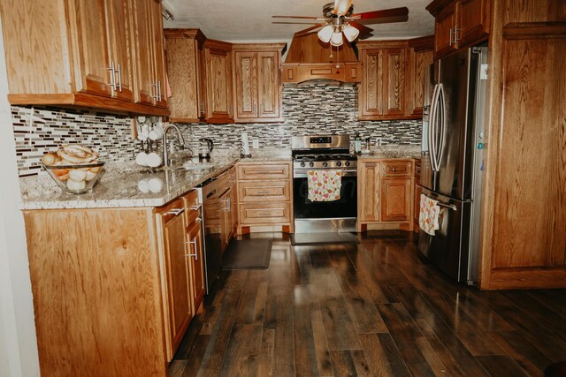 214 Cherry St, Darrouzett, TX 79024 - photo 15