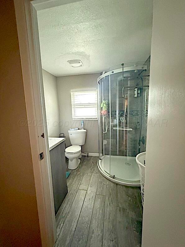 214 Cherry St, Darrouzett, TX 79024 - photo 26