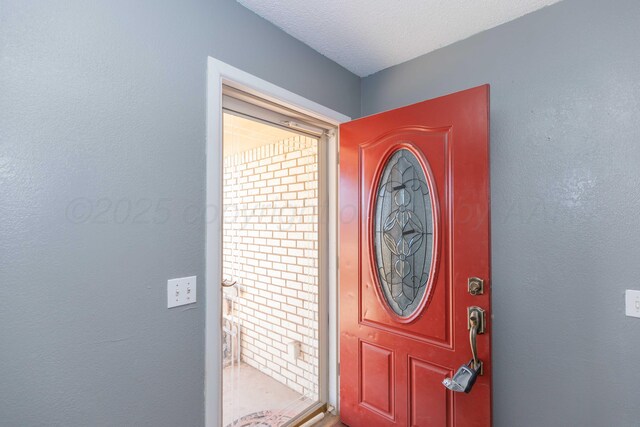 1209 S Main St, Shamrock, TX 79079 - view of foyer