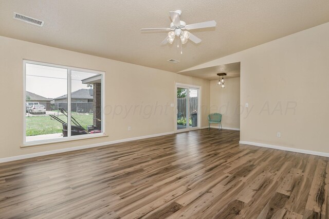 9812 NE 28th Ave, Amarillo, TX 79108 - photo 4
