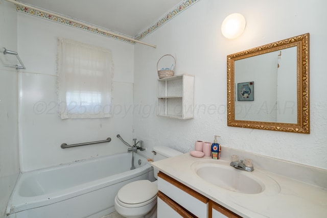 1441 NW 14th Ave, Amarillo, TX 79107 - bathroom featuring toilet and vanity