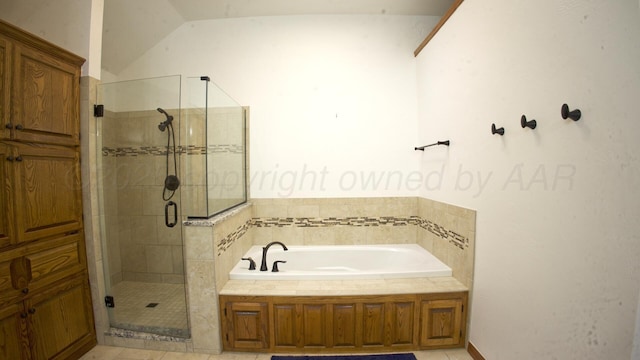 8107 Progress Dr, Amarillo, TX 79119 - full bath featuring a garden tub and a stall shower