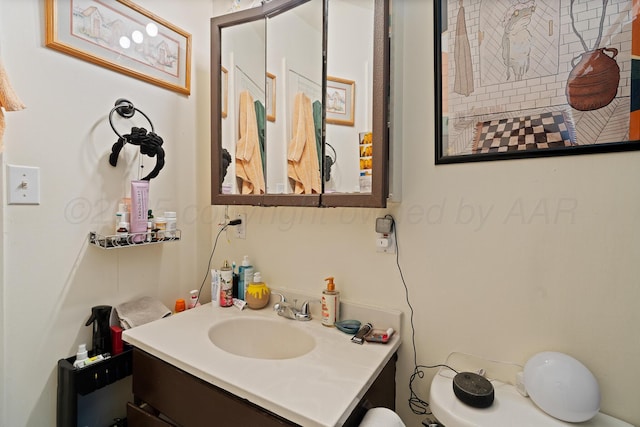 4621 Crockett St, Amarillo, TX 79110 - bathroom with vanity and toilet