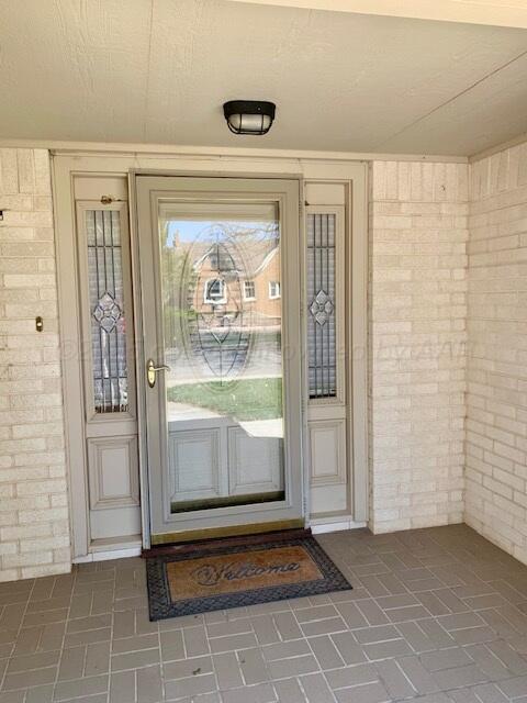 2405 Utica Ln, Perryton, TX 79070 - photo 7
