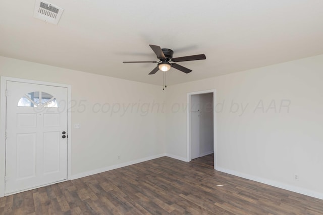 entrance foyer featuring dark wood-type flooring and ceiling fan