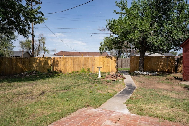 1802 Chama St, Amarillo, TX 79102 - view of fenced backyard