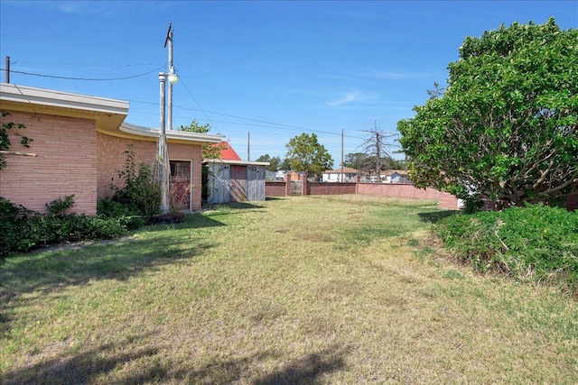 709 Franklin Ave, Panhandle, TX 79068 - view of yard