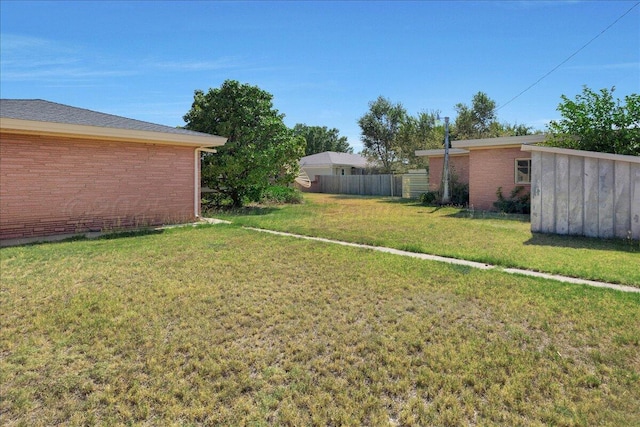 709 Franklin Ave, Panhandle, TX 79068 - view of yard